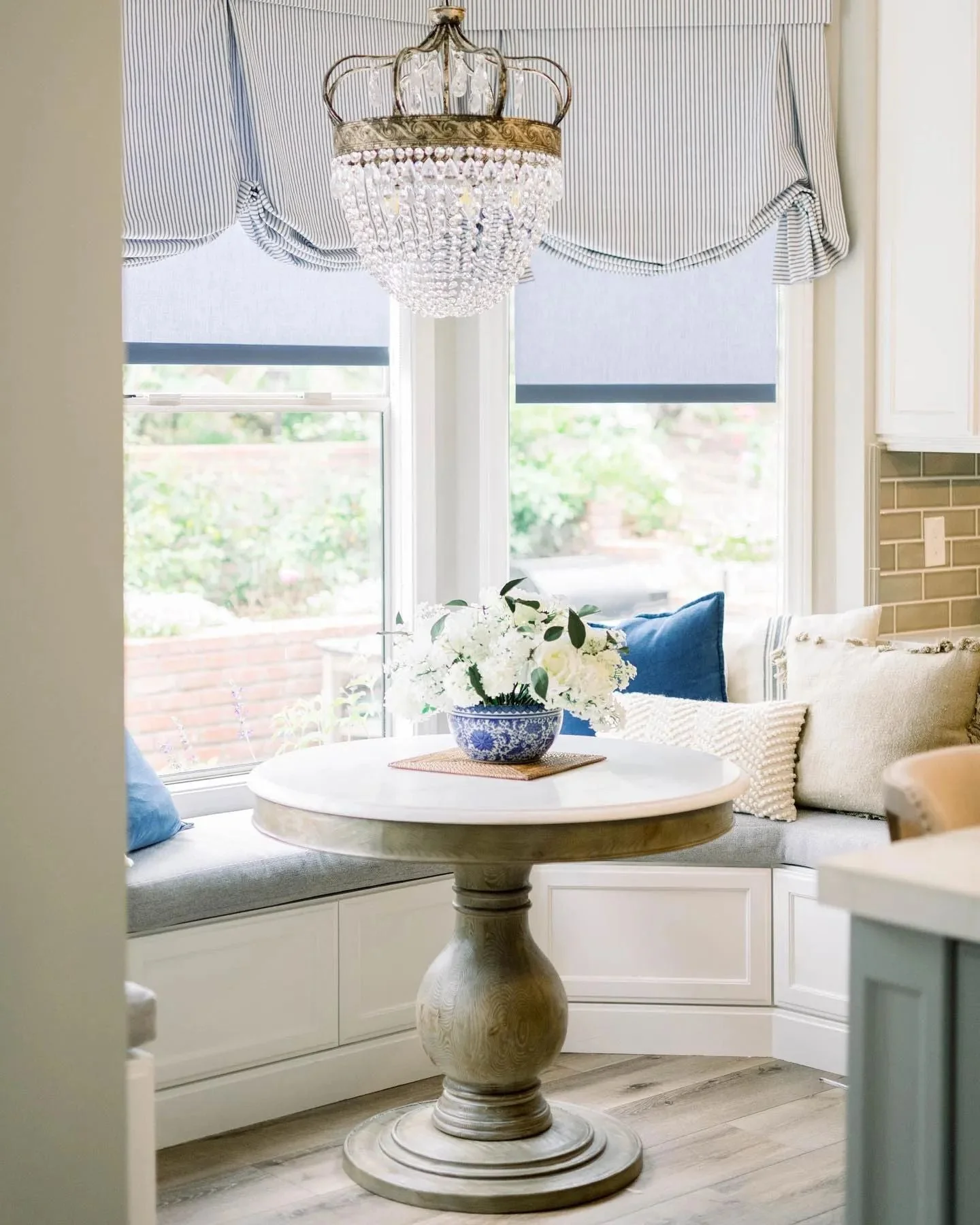 Kaile Crystal Pendant Light - Image 5